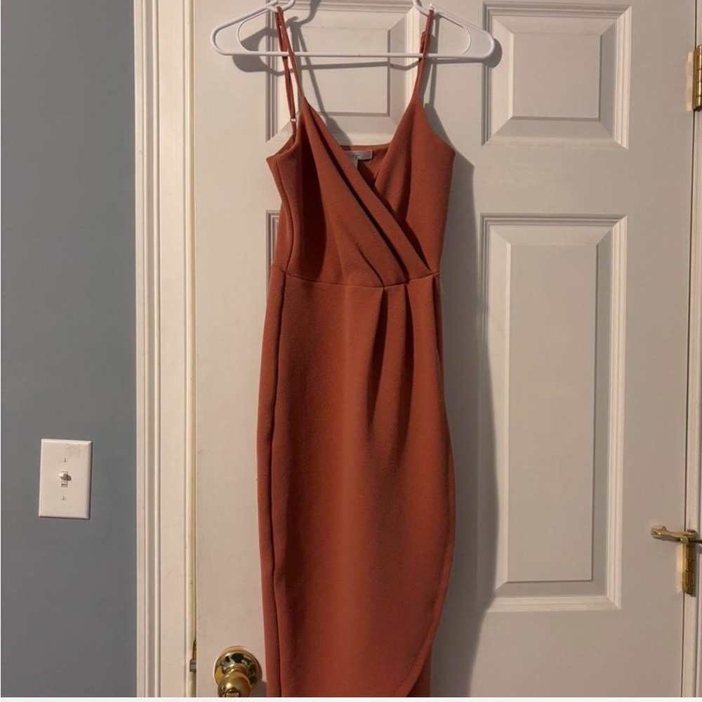 Streetwear Society Peach Midi Dress